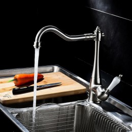 Torneira de cozinha antiga...